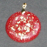 ORGONITE petit médaillon Rouge
