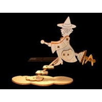 Maquette MINI SORCIERE SUR BALAI en bois