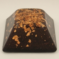 ORGONITE PETITE PYRAMIDE INCA Foncée
